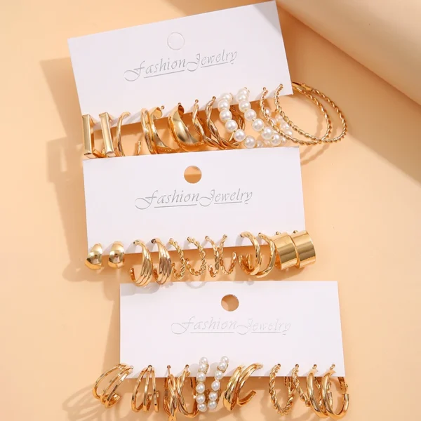 18Pcs Of Suit Women Earrings C Shaped Geometric Fake-pearl Metal Earrings Atmospheric Queuing Alloy Of Gold-color